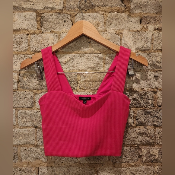 Dynamite pink crop top - Picture 1 of 3